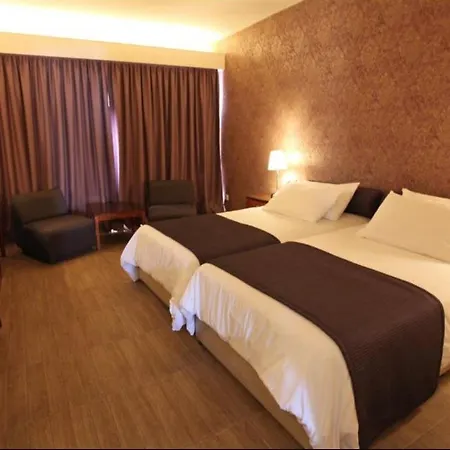 Hotel Poseidonia 4*